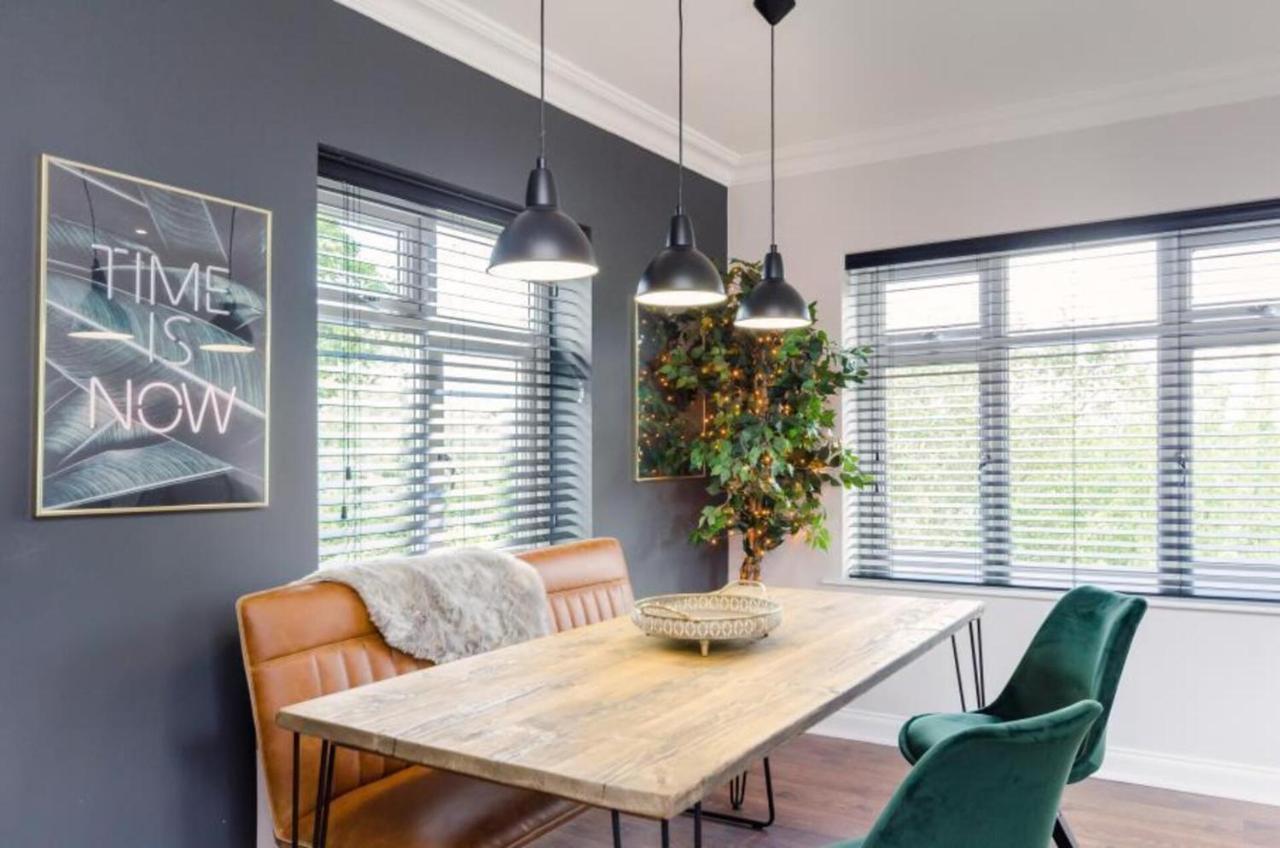 Time Is Now! Beautiful Apartment In York Exterior photo